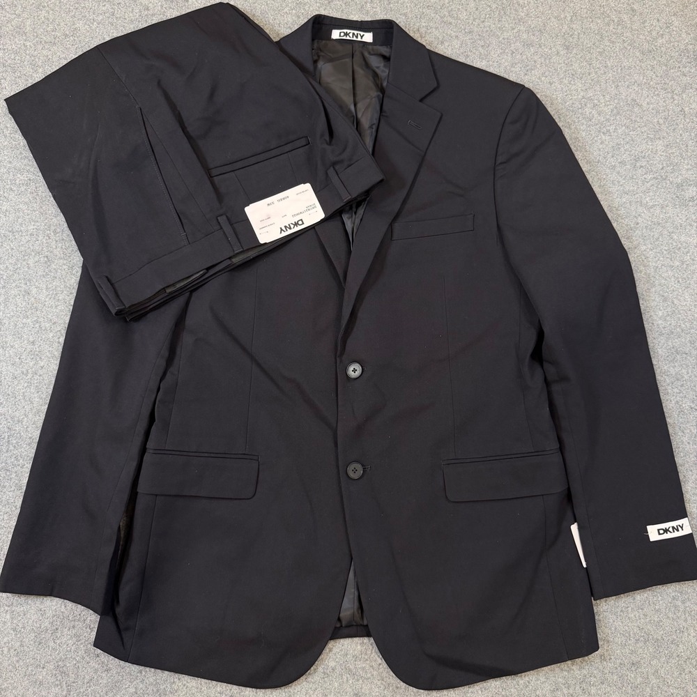 DKNY Duran Mens 2 Piece Suit Navy Blue 40R Jacket 33W Pants DNUR217W0022